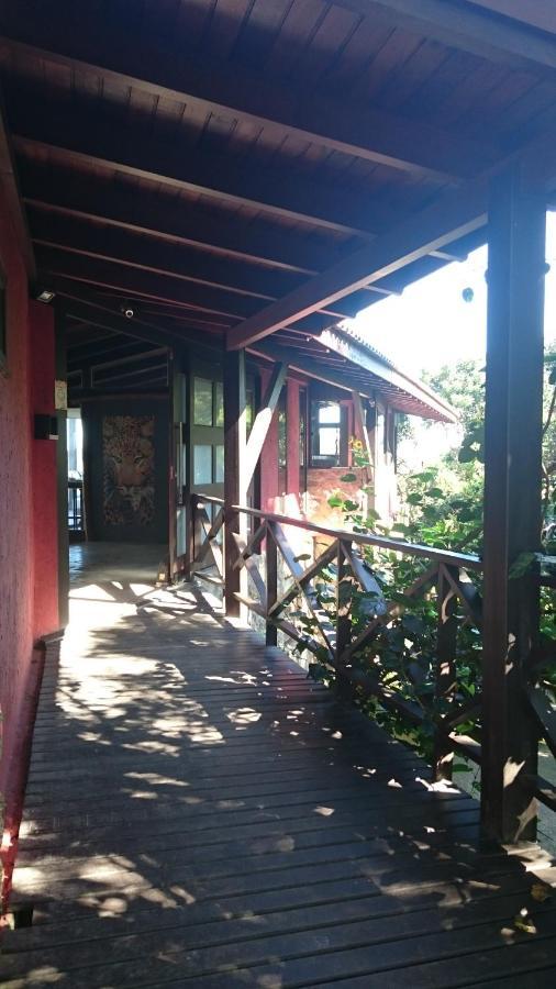 プライア・ド・ローザ La Roca Houseヴィラ エクステリア 写真