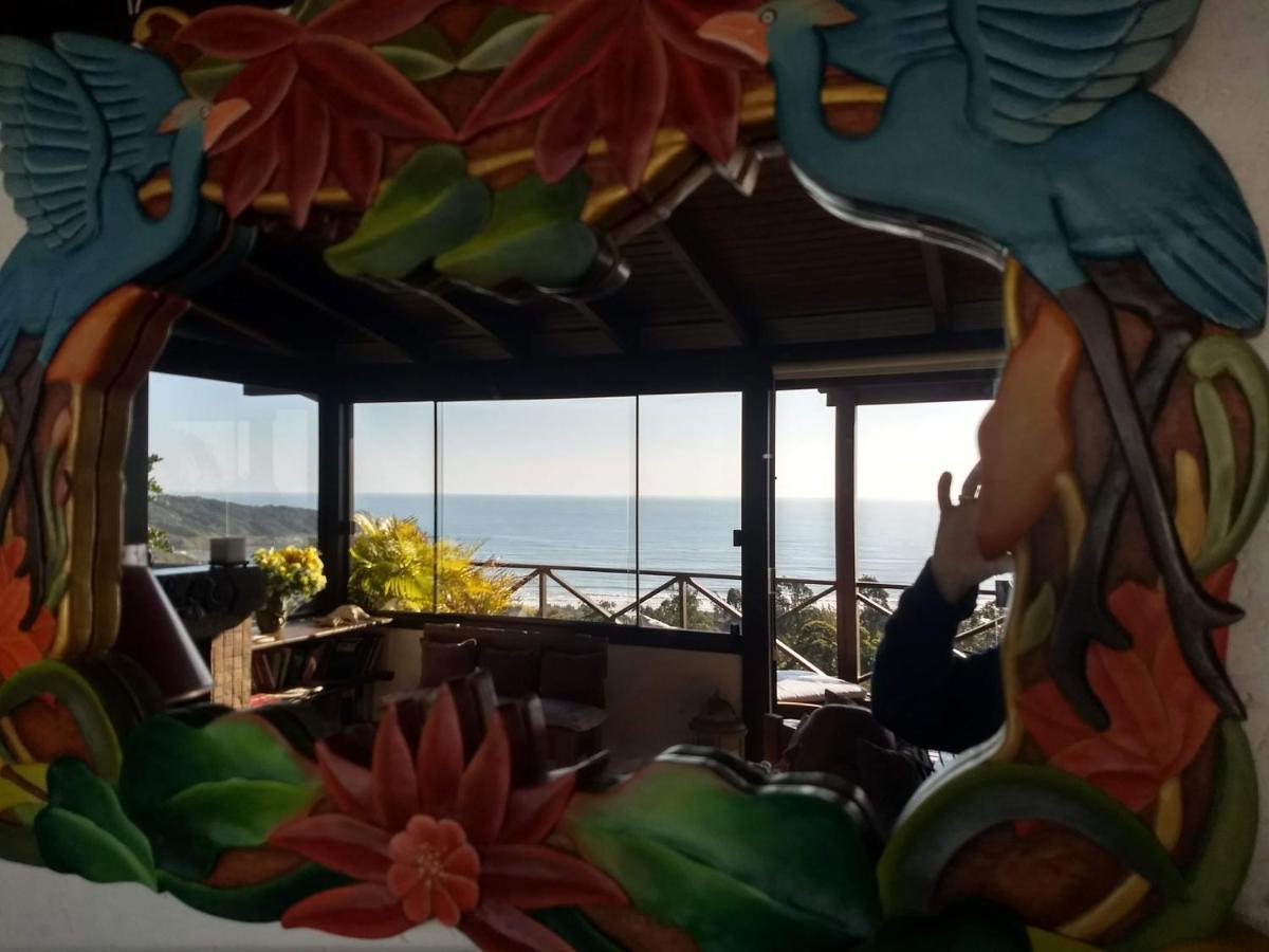 プライア・ド・ローザ La Roca Houseヴィラ エクステリア 写真
