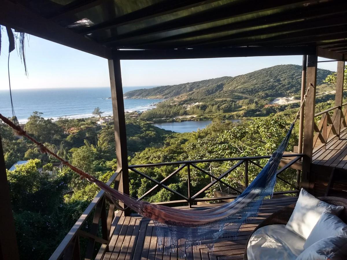 プライア・ド・ローザ La Roca Houseヴィラ エクステリア 写真