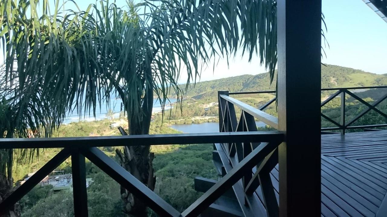 プライア・ド・ローザ La Roca Houseヴィラ エクステリア 写真