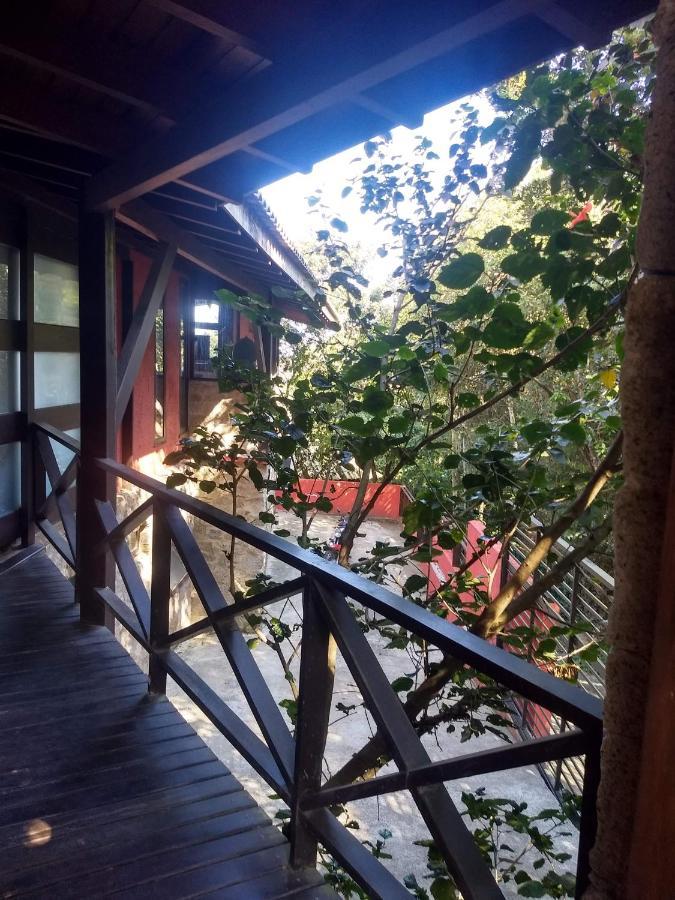 プライア・ド・ローザ La Roca Houseヴィラ エクステリア 写真