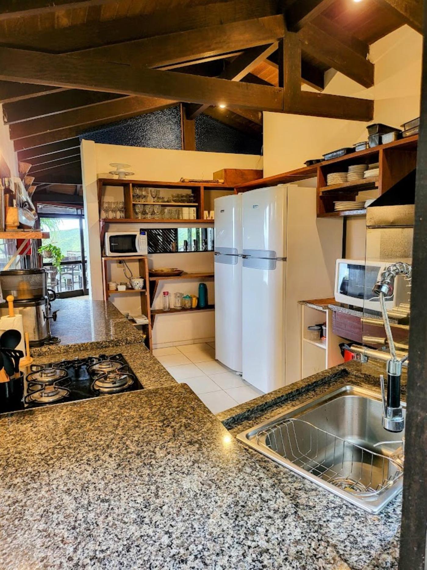 プライア・ド・ローザ La Roca Houseヴィラ エクステリア 写真